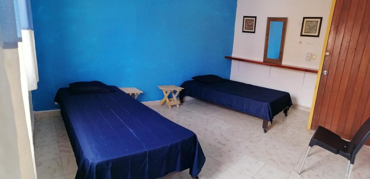 Hostal Casa Asher Кампече Екстериор снимка