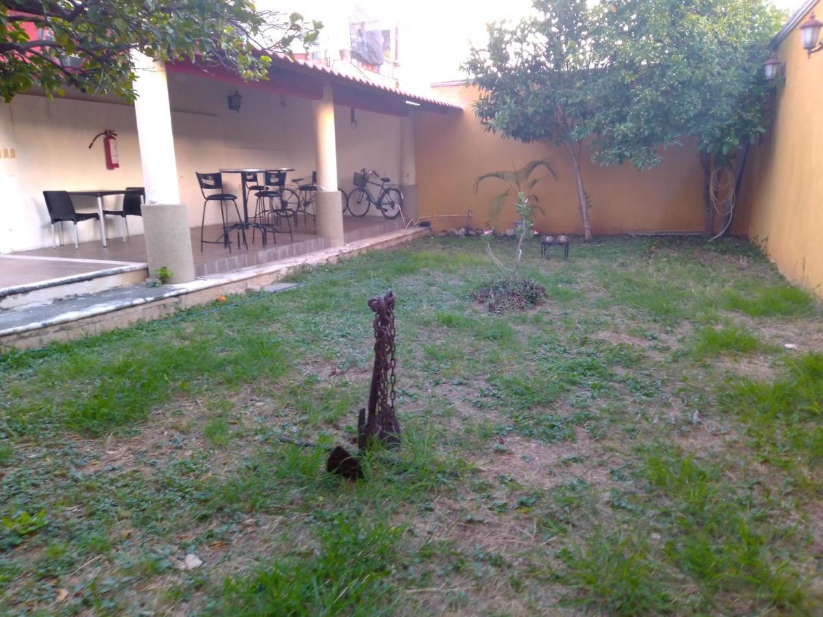 Hostal Casa Asher Кампече Екстериор снимка